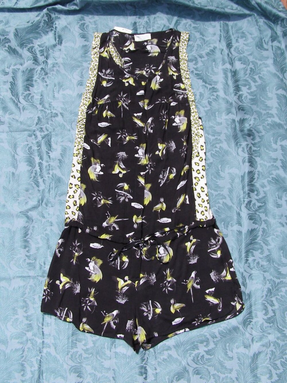 NEW size M ZARA Black Romper Bird Flower print Drawstring waist SUPER CUTE!